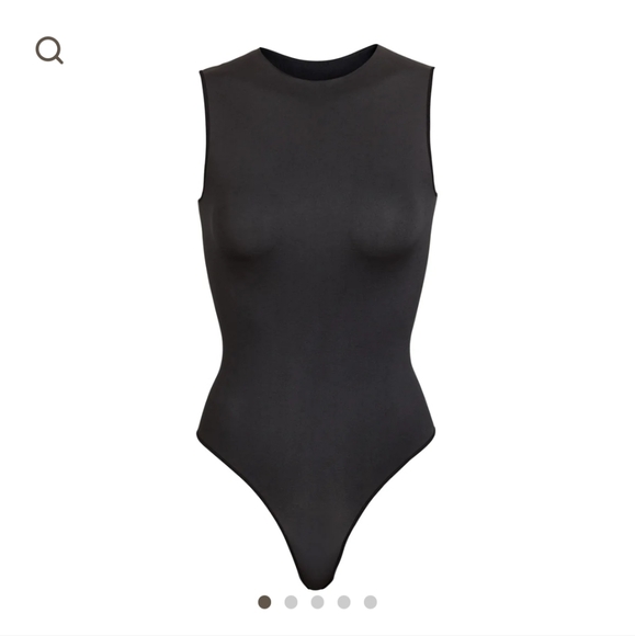 SKIMS Other - NWOT SKIMS Essential Crewneck Sleeveless Bodysuit Onyx size L/XL